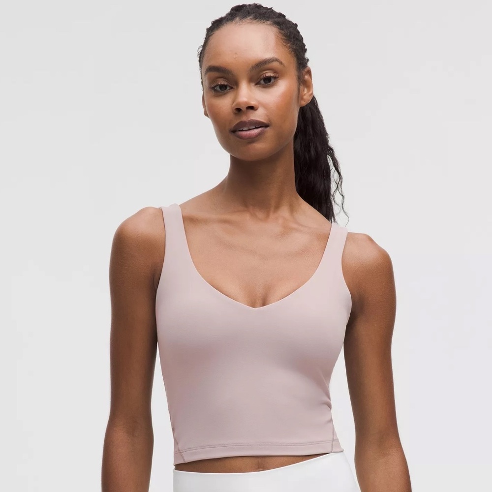 Lululemon Light Pink Workout Tank Workout Top with Built-In Bra